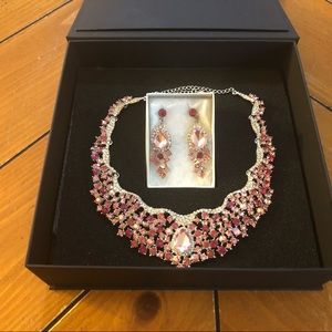 EUC Princess necklace and earrings set